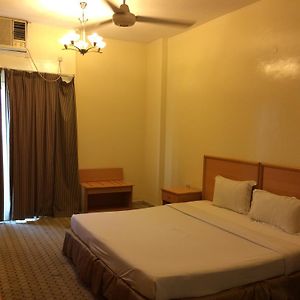 Emirates Springs Hotel Apartments